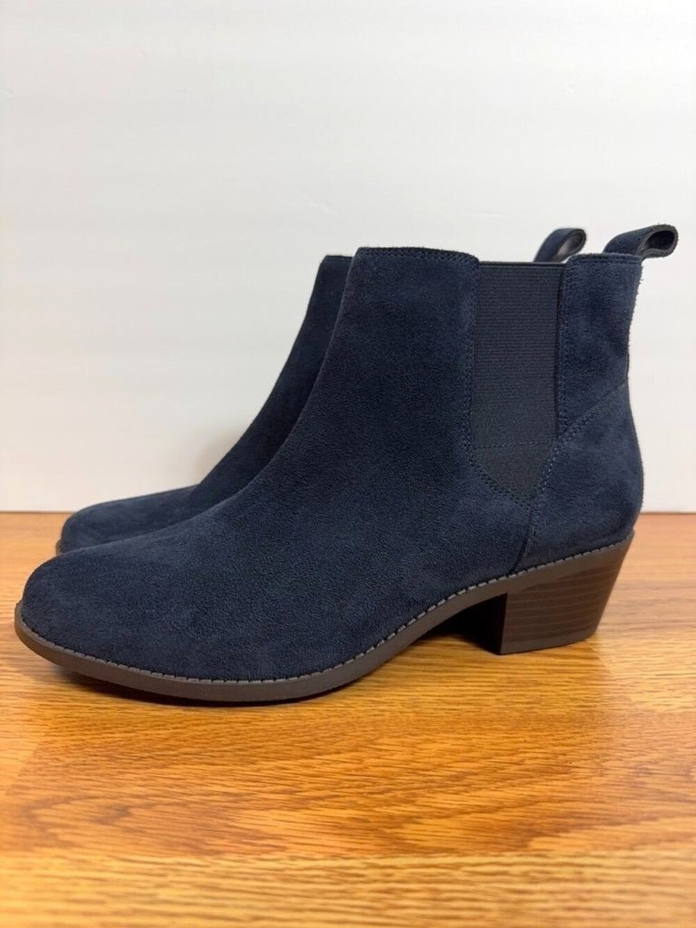 Vionic Roseland Navy Suede Water Repellent Ankle Boots Women’s 9M